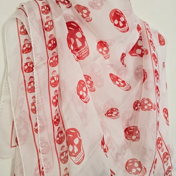 Alexander McQueen Skull Silk Scarf White Red - Picture 3 of 7